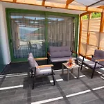 Greenbeach מלון *