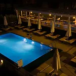 מלון Greenbeach
