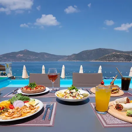 Greenbeach Hotel